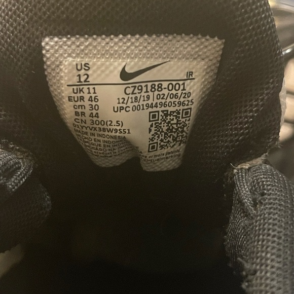 Nike Air Max Plus - Picture 7 of 9